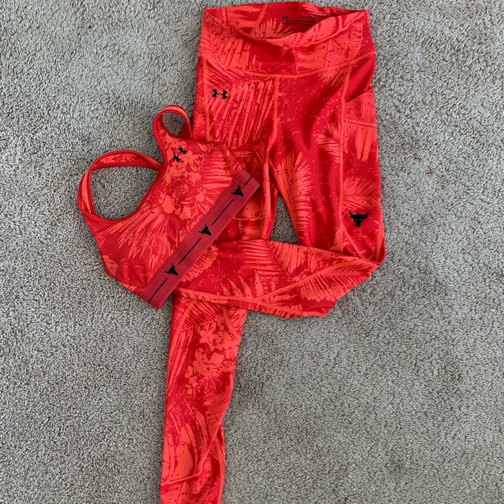 Project Rock Tropical Set